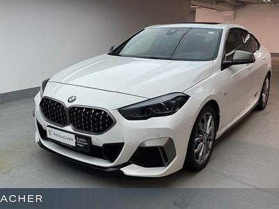 BMW M235