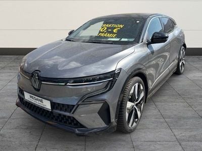 Grau Gebraucht 2024 Renault Mégane Evolution Limousine | 35.990 € (Guter Preis)