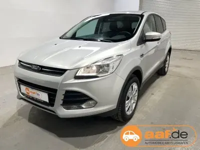 Gebraucht Ford Kuga Trend 150 PS (110 kW) 2017 Silber SUV