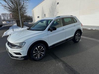 Gebraucht VW Tiguan IQ Drive 150 PS (110 kW) 2019 Weiß SUV