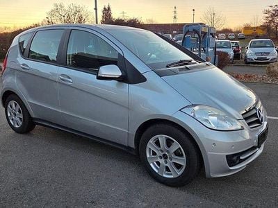 Gebraucht Mercedes A160 82 PS (60 kW) 2010 Silber Limousine