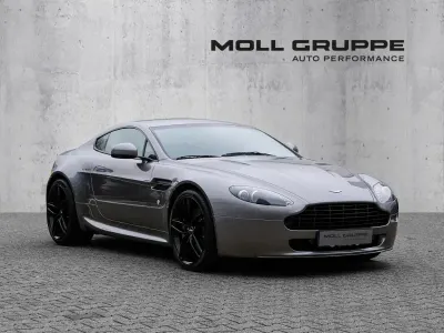 Gebraucht Aston Martin V8 Vantage 426 PS (313 kW) 2011 Tungsten silver (silber) Coupé