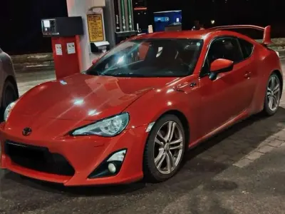 Gebraucht Toyota GT86 GT 200 PS (147 kW) 2013 Rot Coupé