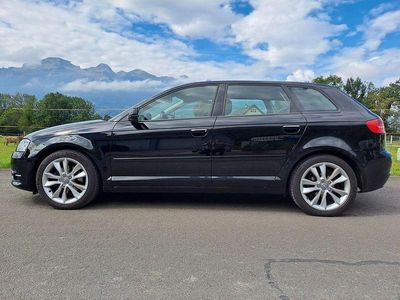 Gebraucht Audi A3 Ambition 125 PS (91 kW) 2011 Schwarz Kleinwagen