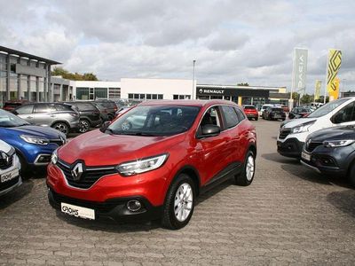Red metallic Gebraucht 2018 Renault Kadjar LIMITED SUV | 13.490 € (Fairer Preis)