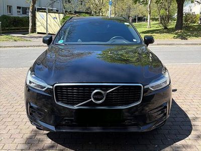 Second-hand Volvo XC60 R-Design 190 CP (139 kW) 2019 Negru SUV