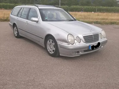 Gebraucht Mercedes E200 163 PS (119 kW) 2000 Silber Kombi