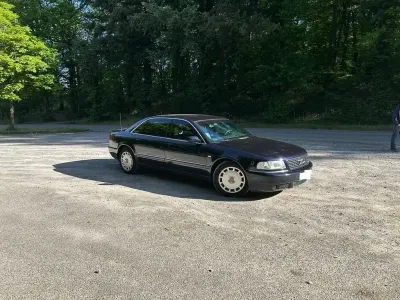 Gebraucht Audi A8L 310 PS (228 kW) 2001 Blau Limousine