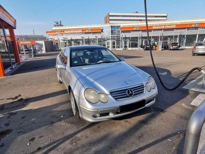 Mercedes C180