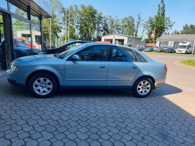 Gebraucht Audi A4 131 PS (96 kW) 2001 Blau Limousine