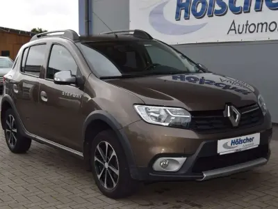 Gebraucht Dacia Sandero 90 PS (66 kW) 2020 Braun SUV