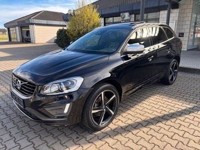 Second-hand Volvo XC60 R-Design 220 CP (161 kW) 2015 Negru SUV