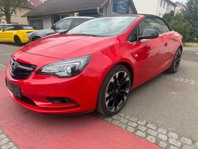 Gebraucht Opel Cascada Innovation 200 PS (147 kW) 2017 Pull me over red Cabrio