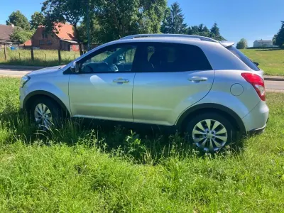 Gebraucht SsangYong Korando Quartz 178 PS (130 kW) 2016 Grau SUV