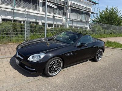 Gebraucht Mercedes SLK250 204 PS (150 kW) 2012 Schwarz Cabrio