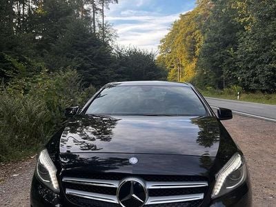 Mercedes A200