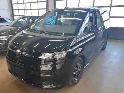 Używany VW Multivan 150 KM (110 kW) 2023 Czarny Minivan
