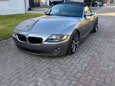 Second-hand BMW Z4 Performance 170 CP (125 kW) 2005 Gri Cabrio