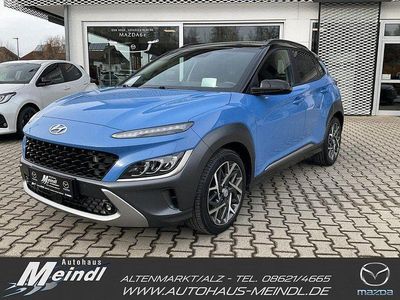Gebraucht Hyundai Kona Prime 105 PS (77 kW) 2021 Surfy blue / phantom black roo SUV