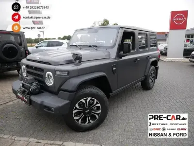 Gebraucht BAW 212 166 PS (122 kW) 2026 Grau SUV