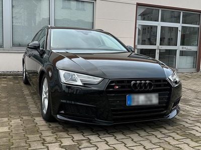 Schwarz Gebraucht 2016 Audi A4 Sport Kombi | 17.000 € (Fairer Preis)