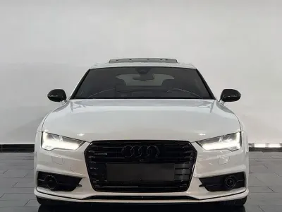 Gebraucht Audi A7 Sport 326 PS (239 kW) 2017 Weiß Kleinwagen