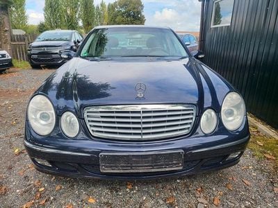 Mercedes E240