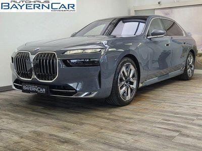 Usado BMW 740 Performance 299 HP (219 kW) 2025 Cinzento Sedan