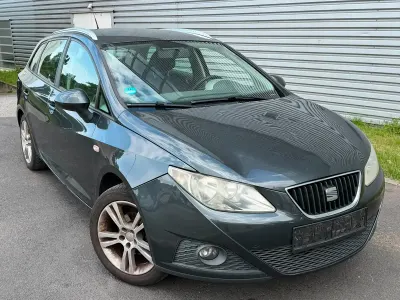 Gebraucht Seat Ibiza ST Style 85 PS (62 kW) 2011 Grau Kombi