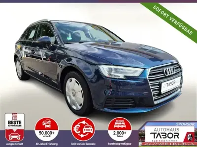 Gebraucht Audi A3 Basis 150 PS (110 kW) 2018 Blau Limousine