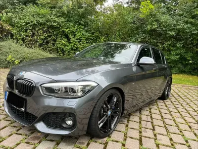 Gebraucht BMW 118 M Sport 150 PS (110 kW) 2018 Grau Kleinwagen