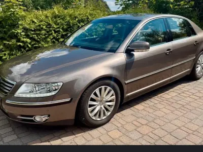 Gebraucht VW Phaeton 280 PS (205 kW) 2010 Gold Limousine