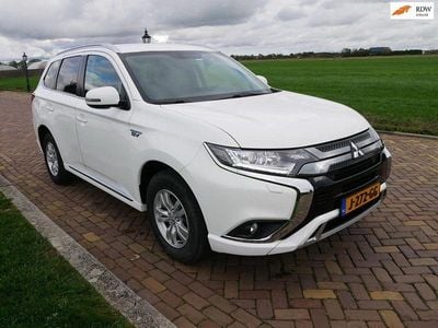 Mitsubishi Outlander P-HEV