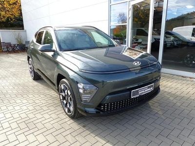 Neu Hyundai Kona Techniq 150 kW (204 PS) 2025 Grün SUV