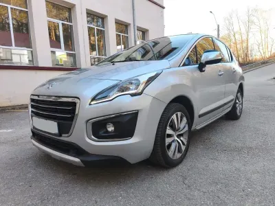 Używany Peugeot 3008 150 KM (110 kW) 2016 Srebrny Sedan/Limuzyna