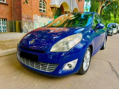 Occasion Renault Grand Scénic III 150 ch (110 kW) 2010 Bleue Monospace
