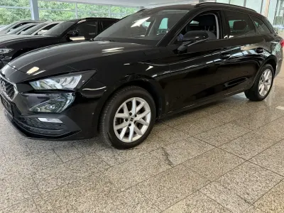 Gebraucht Seat Leon 150 PS (110 kW) 2022 Schwarz, metallic Kombi