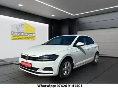 Gebraucht VW Polo Comfortline 75 PS (55 kW) 2018 Weiss Kleinwagen