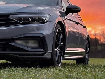 Gebraucht VW Passat R-line Edition 272 PS (200 kW) 2019 Grau Kombi