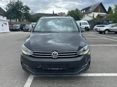 Gebraucht VW Touran Comfortline 150 PS (110 kW) 2016 Grau Van / Kleinbus