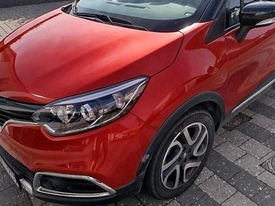 Gebraucht Renault Captur 120 PS (88 kW) 2016 Rot SUV