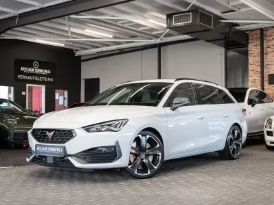 Second-hand Cupra Leon VZ 300 CP (220 kW) 2022 Alb Break