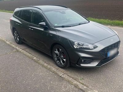 Second-hand Ford Focus ST-Line 150 CP (110 kW) 2020 Gri Break