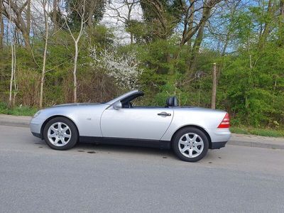 Mercedes SLK230