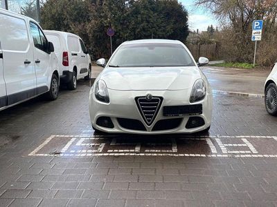 Gebraucht Alfa Romeo Giulietta Turismo 170 PS (125 kW) 2010 Weiß Kleinwagen