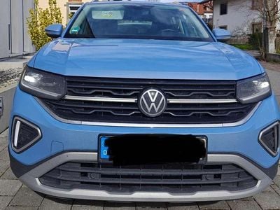 Gebraucht VW T-Cross R-line 116 PS (85 kW) 2024 Blau SUV
