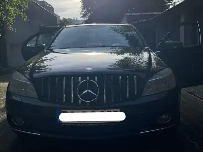 Gebraucht Mercedes C350 Elegance 292 PS (214 kW) 2009 Schwarz Limousine