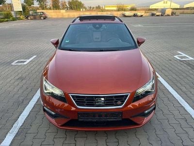 Gebraucht Seat Leon ST XCELLENCE 190 PS (139 kW) 2019 Orange Kombi