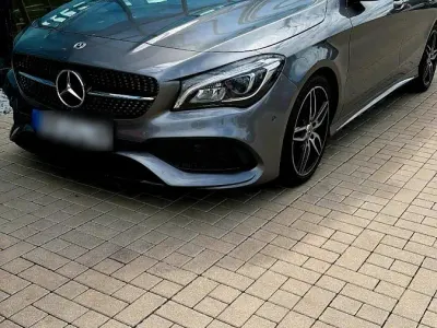 Gebraucht Mercedes CLA200 Style 156 PS (114 kW) 2019 Grau Coupé