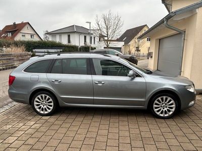 gebraucht Skoda Superb 2,0Tdi Eklusive Combi AHK